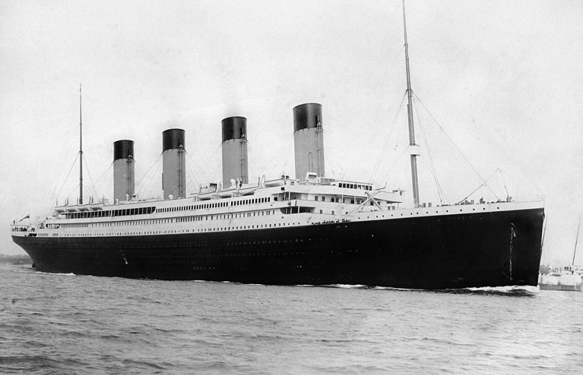 RMS Titanic opouští Southampton 10. dubna 1912.
