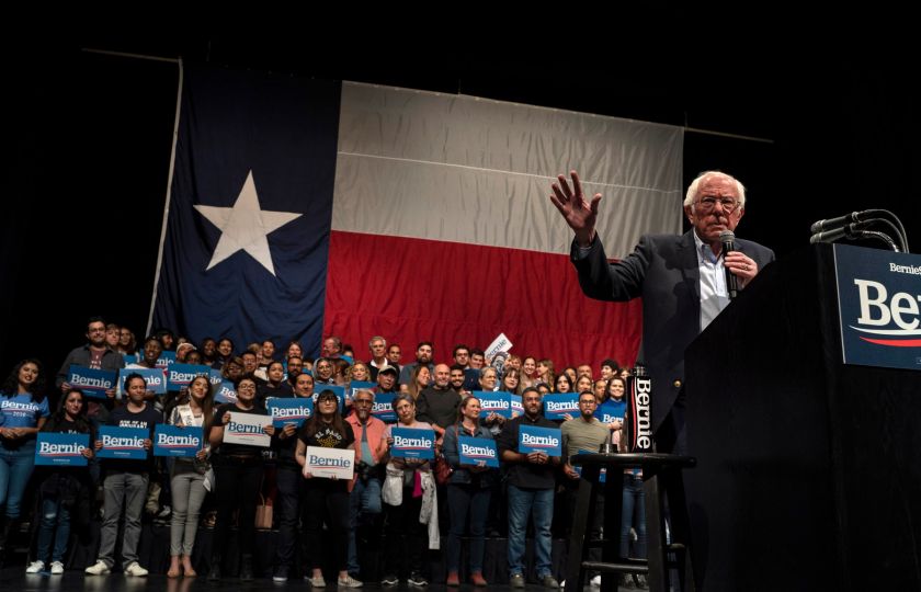 Kandidát na amerického prezidenta Bernie Sanders na shromáždění v El Paso v Texasu. Foto: Profimedia.