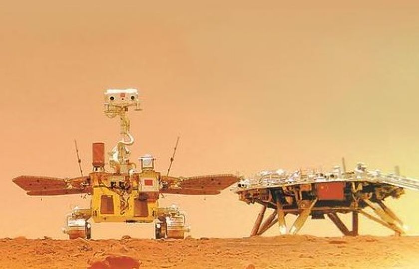 Čínský rover Zhurong na Marsu