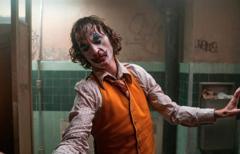 Arthur Fleck, hlavní hrdina filmu Joker (2019). Foto: Warner Bros.