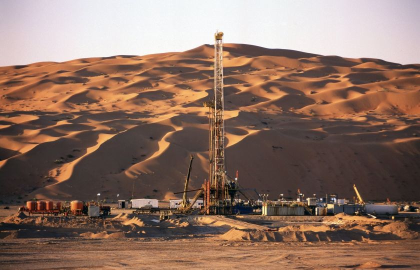 Průzkumný ropný vrt v Saudské Arábii. Foto: Profimedia
